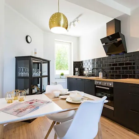 Haus Am Schmollensee App 7i Apartmán *